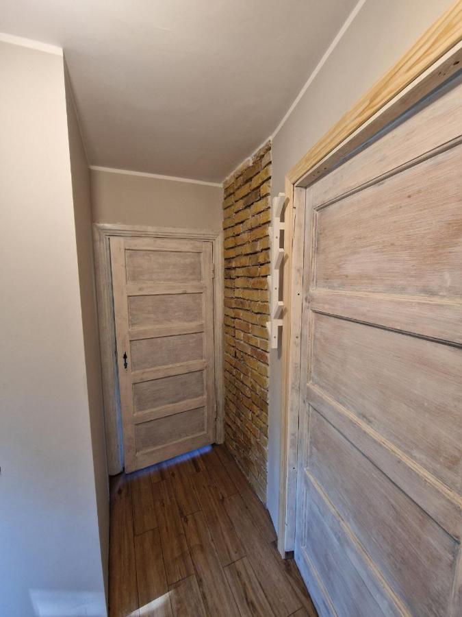 Ozo Estrade No2 Mini Apartment Jūrkalne Esterno foto